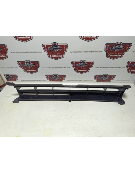 Rejilla delantera Seat Marbella