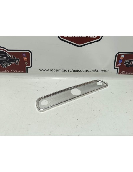 Embellecedor central de salpicadero Seat 600 (aluminio)