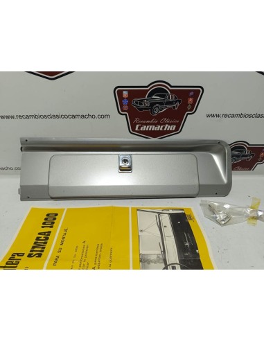 Tapa de guantera con llaves Simca 1000 modelo del 71