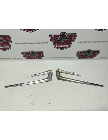 Pareja bigotera metálica Seat 600 D