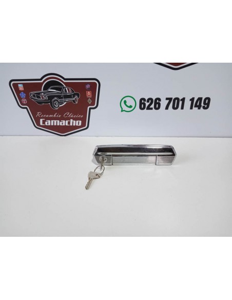 MANILLA EXTERIOR DERECHA CON LLAVE SEAT 124 Y 1430
