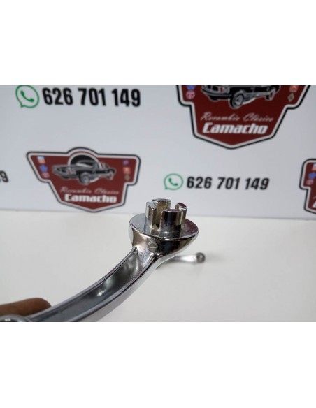 PAREJA MANILLA O MANETA ALZACRISTALES EBRO F-108 Y DKW