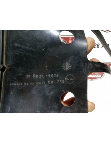 GOMA IZQUIERDA PILOTO TRASERO SEAT 1430