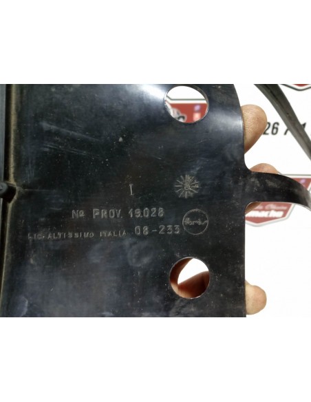 GOMA IZQUIERDA PILOTO TRASERO SEAT 1430