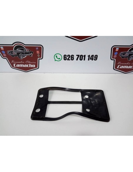 GOMA DERECHA PILOTO TRASERO SEAT 1430