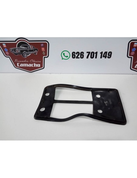 GOMA DERECHA PILOTO TRASERO SEAT 1430