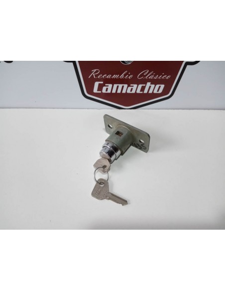 CERRADURA MALETERO SEAT 1500