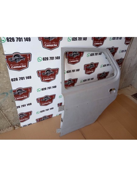 PUERTA TRASERA IZQUIERDA SEAT 127 (REPARADA)