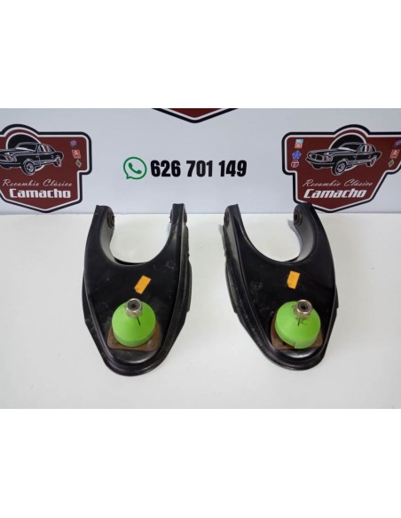 PAREJA BRAZO SUSPENSION SUPERIOR RENAULT 4 y 6 A PARTIR DEL 68