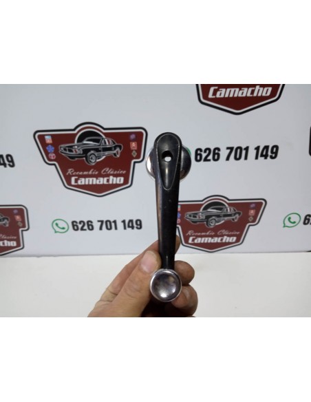 PAREJA MANILLA ALZACRISTALES MG,AUSTIN Y MORRIS