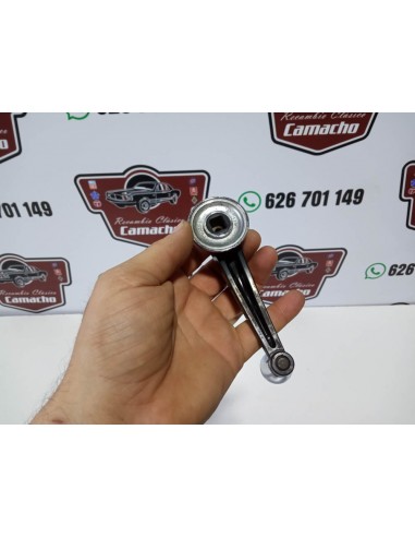 PAREJA MANILLA ALZACRISTALES MG,AUSTIN Y MORRIS