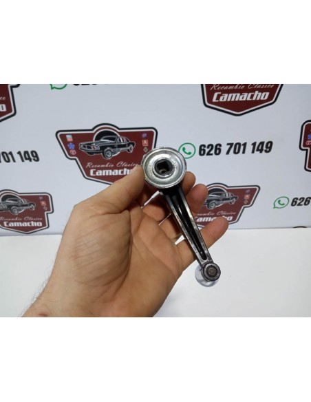 PAREJA MANILLA ALZACRISTALES MG,AUSTIN Y MORRIS