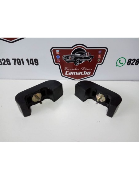 PAREJA MASCOTA PARAGOLPES RENAULT 4 Y RENAULT 8
