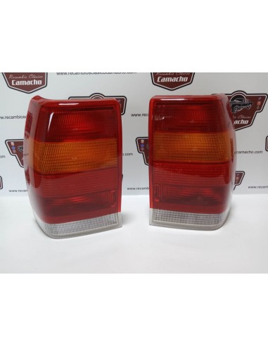 PAREJA PILOTO TRASERO OPEL OMEGA DEL 86 AL 90