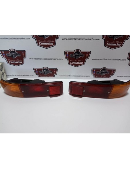 PAREJA PILOTO TRASERO SEAT 127  CON PORTALAMPARAS