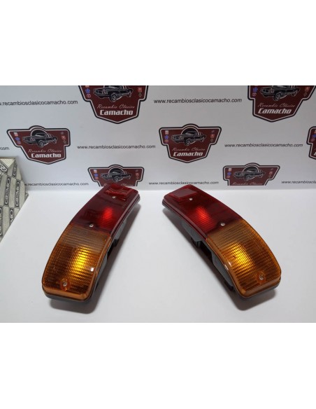 PAREJA PILOTO TRASERO SEAT 127  CON PORTALAMPARAS