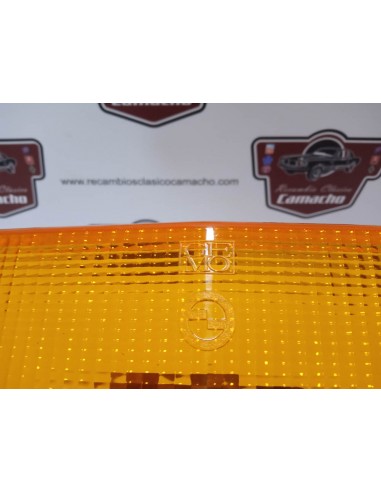 TULIPA TRASERA IZQUIERDA NARANJA SEAT 124 D