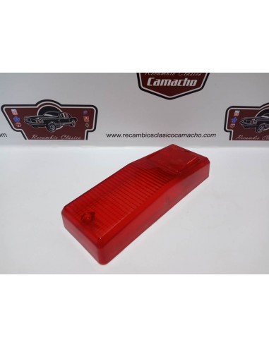 TULIPA TRASERA DERECHA ROJA SEAT 124 D GEMO