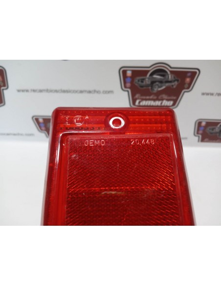 TULIPA TRASERA DERECHA ROJA SEAT 124 D GEMO