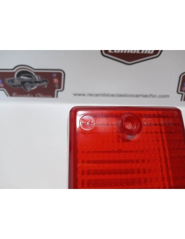 TULIPA TRASERA DERECHA ROJA SEAT 124 D FORES