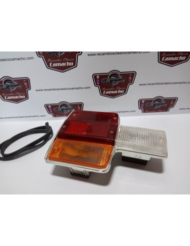 PILOTO TRASERO DERECHO SEAT 131 1ª SERIE L Y E