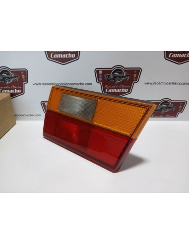 PILOTO TRASERO DERECHO PORTON VOLKSWAGEN PASSAT B2