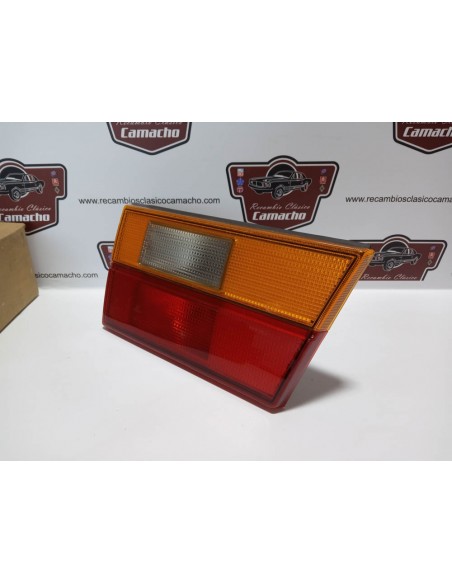 PILOTO TRASERO DERECHO PORTON VOLKSWAGEN PASSAT B2