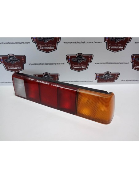 PILOTO TRASERO DERECHO VOLKSWAGEN SANTANA DEL 81 AL 88