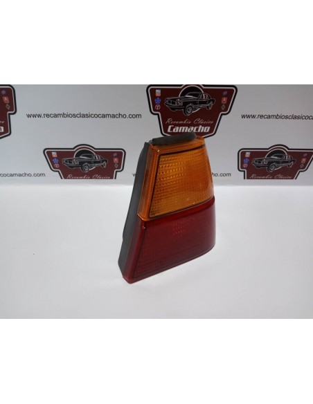 PILOTO TRASERO DERECHO VOLKSWAGEN PASSAT B2