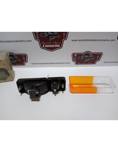 PILOTO DELANTERO DERECHO SEAT 128 (SIN TORNILLOS)