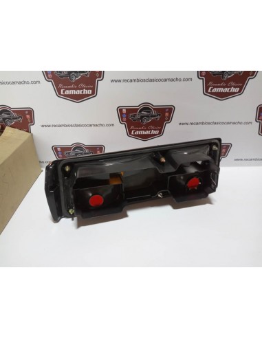 PILOTO TRASERO DERECHO VOLKSWAGEN DERBY Y POLO CLASSIC