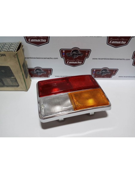 PILOTO TRASERO DERECHO SEAT 132  2ª SERIE  ""GEMO""