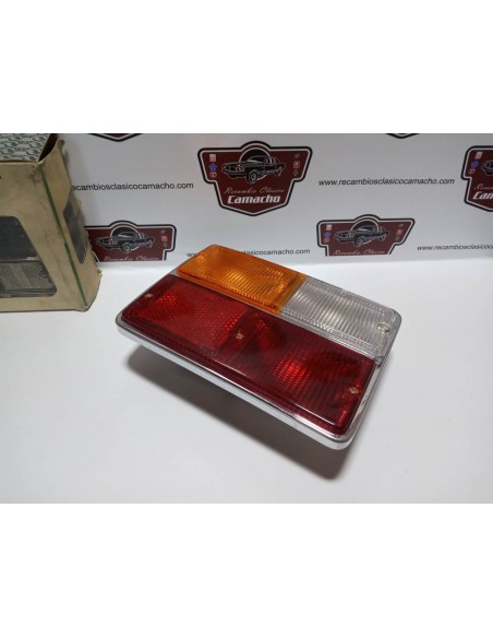 PILOTO TRASERO DERECHO SEAT 132  2ª SERIE  ""GEMO""