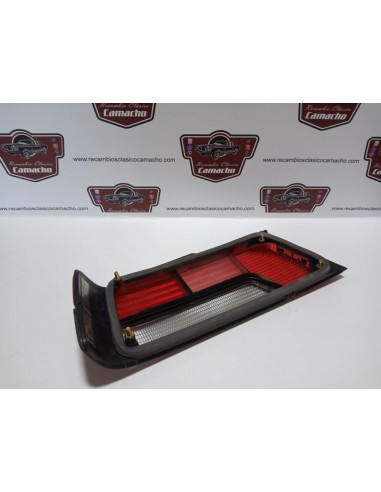 TULIPA TRASERA DERECHA PEUGEOT 405