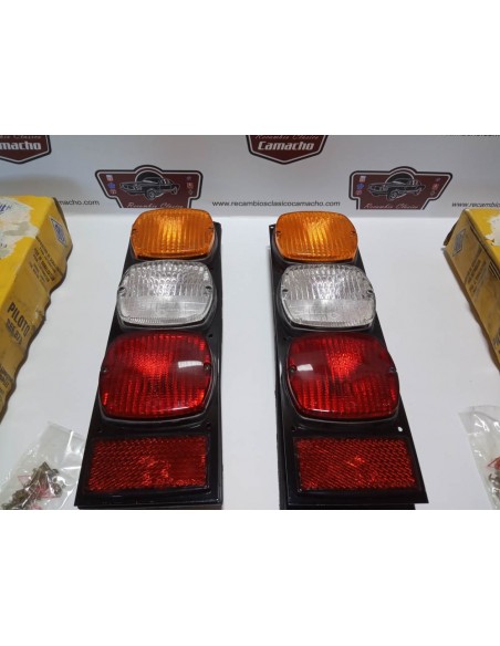 PAREJA PILOTO TRASERO RINDER CAMION,TRACTOR Y MAQUINARIA