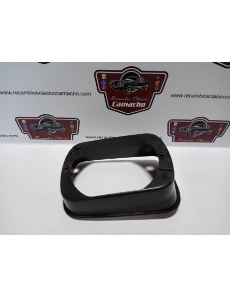 BISEL CERQUILLO FARO IZQUIERDO SEAT 133