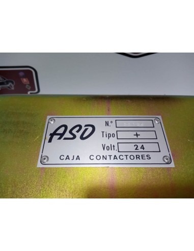 CAJA DE CONTACTOS 24 VOLTIOS A.S.D. (METALICO)
