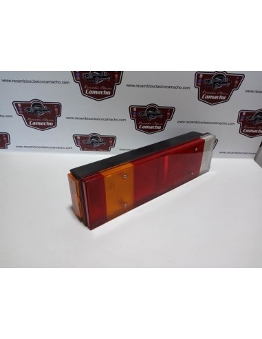 PILOTO TRASERO IZQUIERDO CAMION IVECO CON CONECTOR