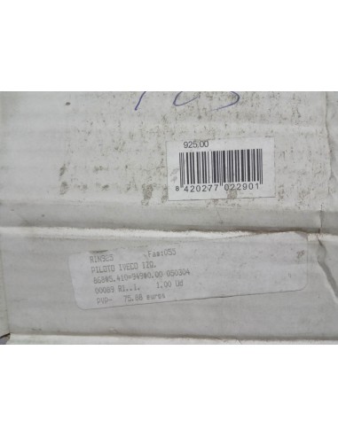 PILOTO TRASERO IZQUIERDO CAMION IVECO CON CONECTOR