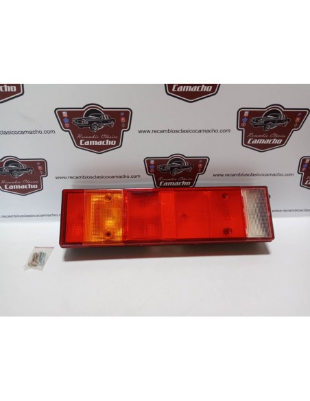 PILOTO TRASERO IZQUIERDO CAMION VOLVO,MAN ,SACNIA Y DAF CON LUZ MATRICULA