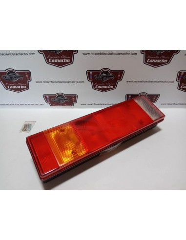 PILOTO TRASERO IZQUIERDO CAMION VOLVO,MAN ,SACNIA Y DAF CON LUZ MATRICULA