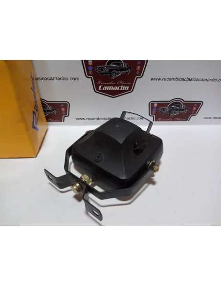 FARO DE TRABAJO RINDER F.E. CUADRADO SIN REJILLA PARA TRACTOR