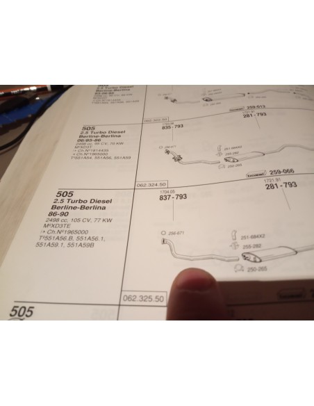 SALIDA COLECTOR ESCAPE PEUGEOT 505 TURBO DIESEL