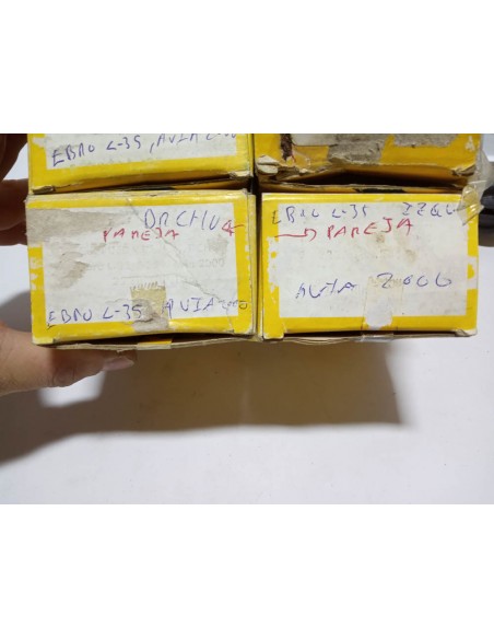 PAREJA BOMBIN FRENO DELANTERO EBRO L-350 Y AVIA 2000