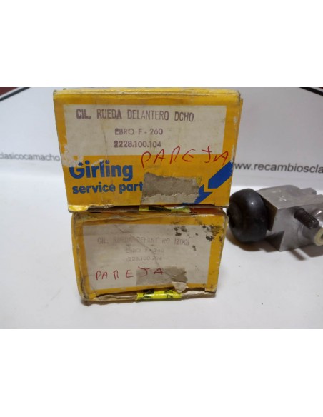 PAREJA BOMBIN DE FRENO DELANTERO EBRO F260 Y F275