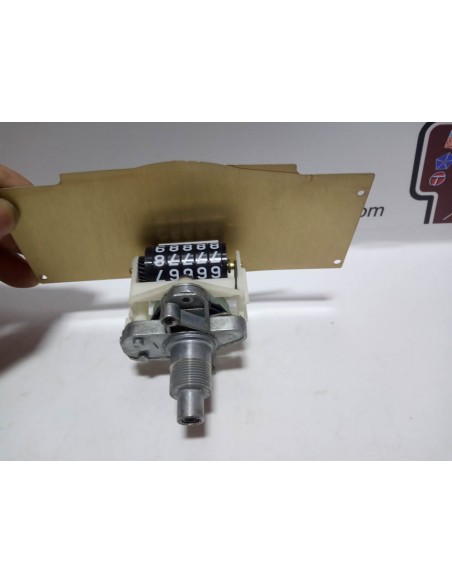 VELOCIMETRO CUENTAKILOMETROS SEAT 124 PRIMERA SERIE