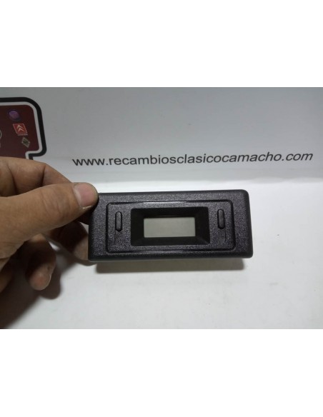 RELOJ DIGITAL PEUGEOT 205