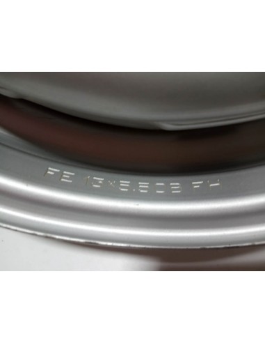 LLANTA DE HIERRO ORIGINAL RENAULT 11