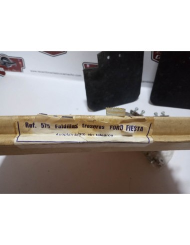 PAREJA FALDILLA TRASERA FORD FIESTA MK1 Y MK2