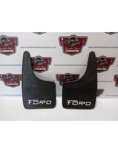 PAREJA FALDILLA SALVA BARROS FORD